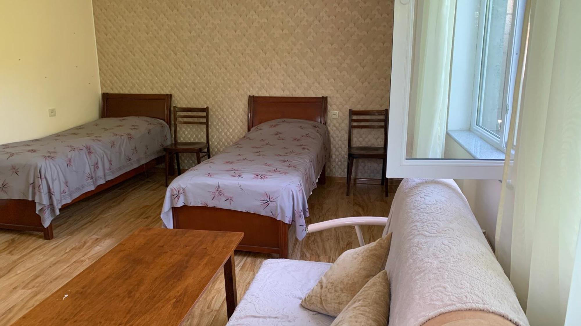 Center Hotel Goris Exterior photo